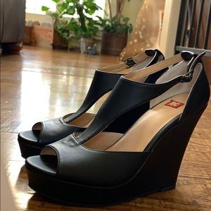 Black BC footwear wedges